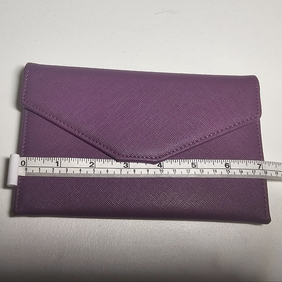 Womens Medium Size Travel Wallet Color Purple Coated Canvas Multiple Compartment - Picture 10 of 12